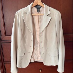 Van Heusen Fitted Tan Blazer Size XS